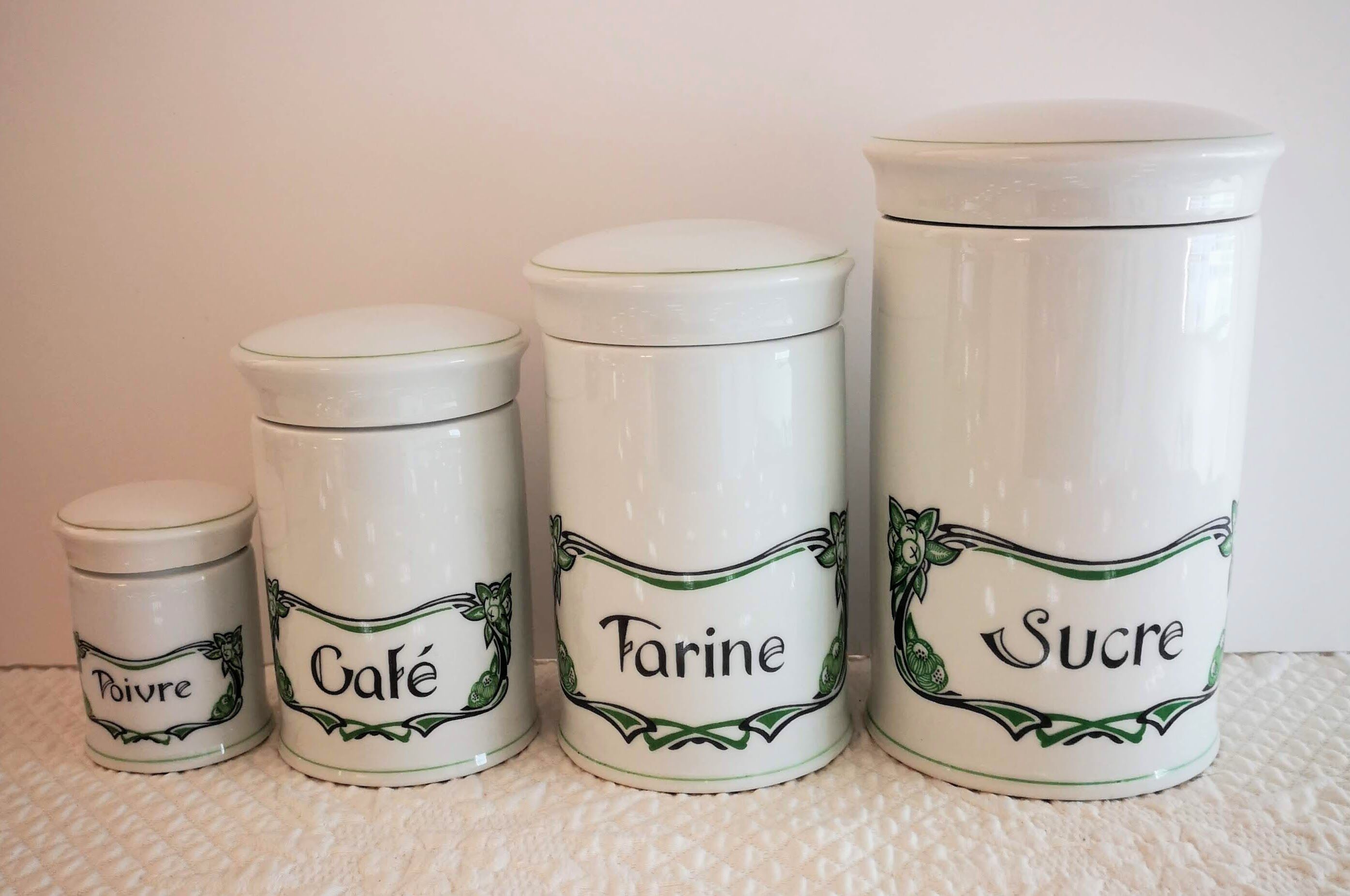 4 Louroux porcelain kitchen pots