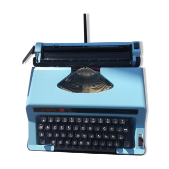 Olympia Standard typewriter