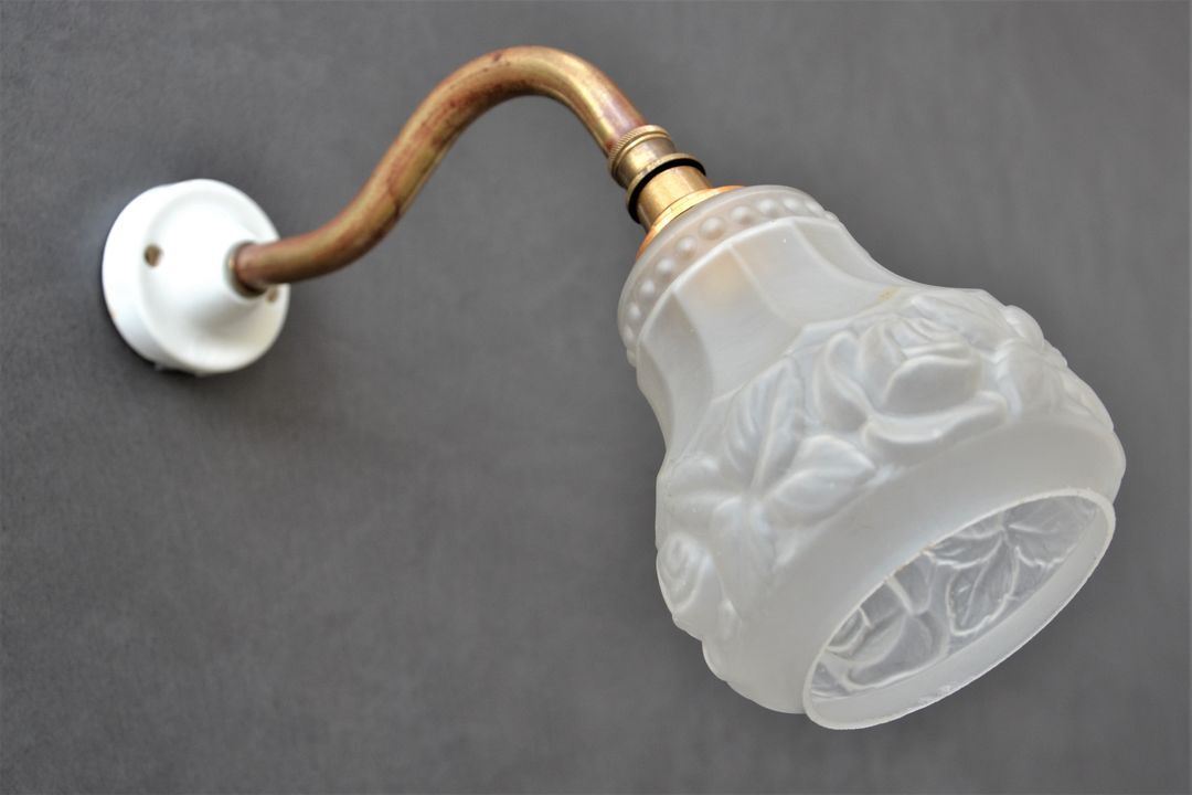 Art nouveau gooseneck wall lamp