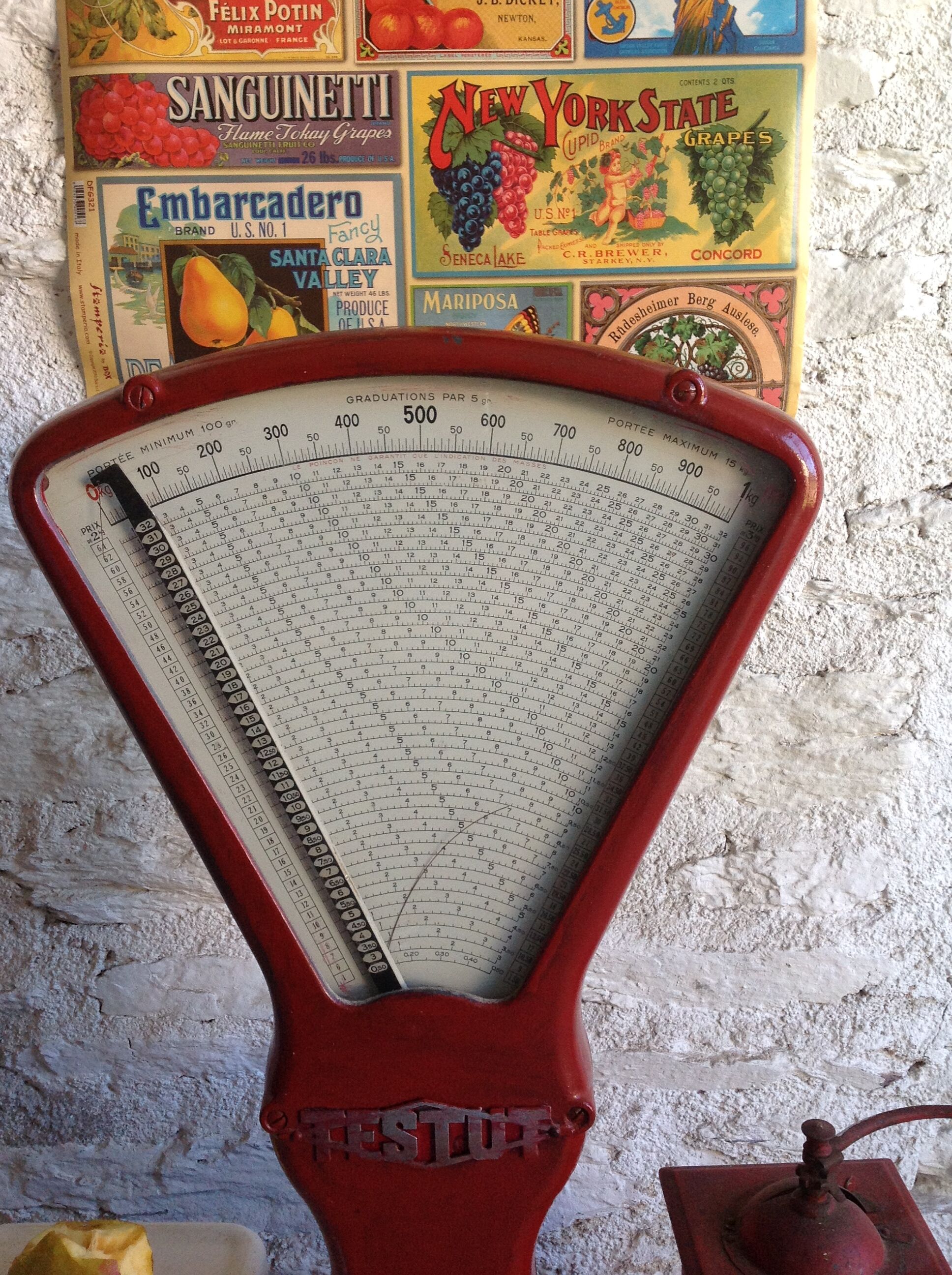 Vintage red Testut grocer's balance