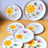 Assiettes à dessert fleuries ,Sarreguemines 1960.