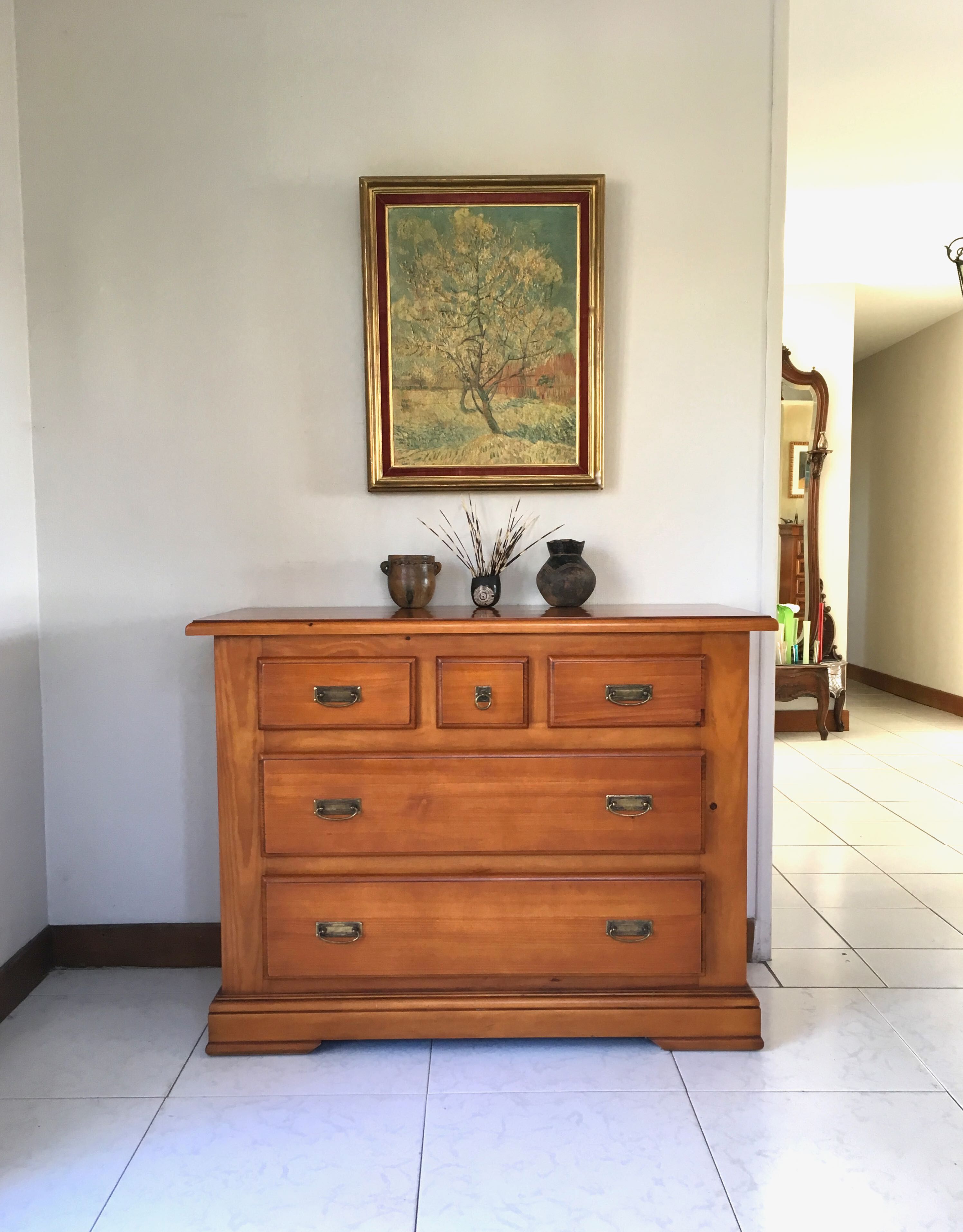 Cherry chest of drawers 5 drawers