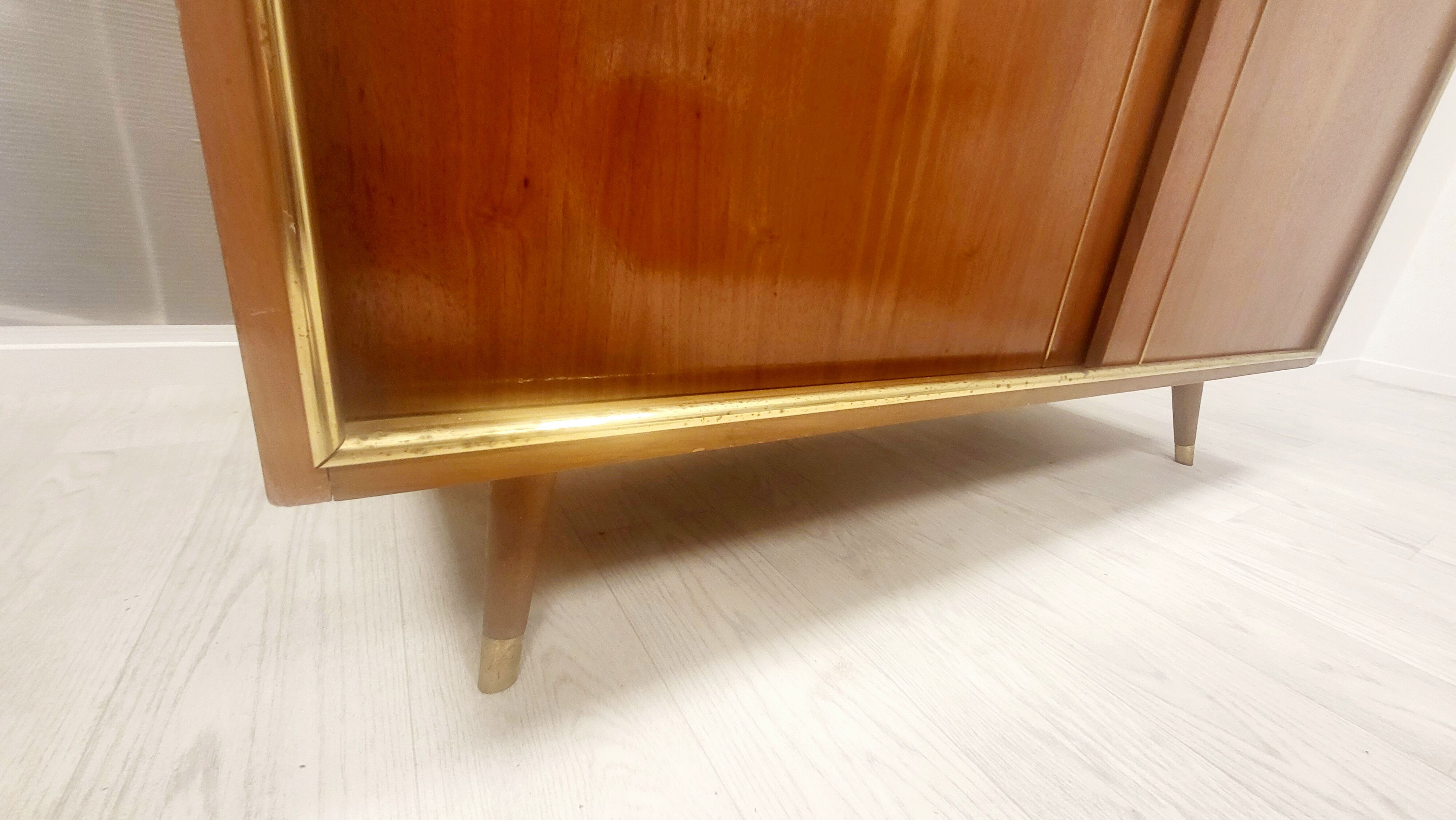 Rockabilly vintage cabinet