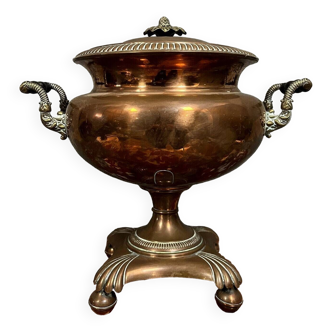 Russian samovar / kettle in red copper, 19th century