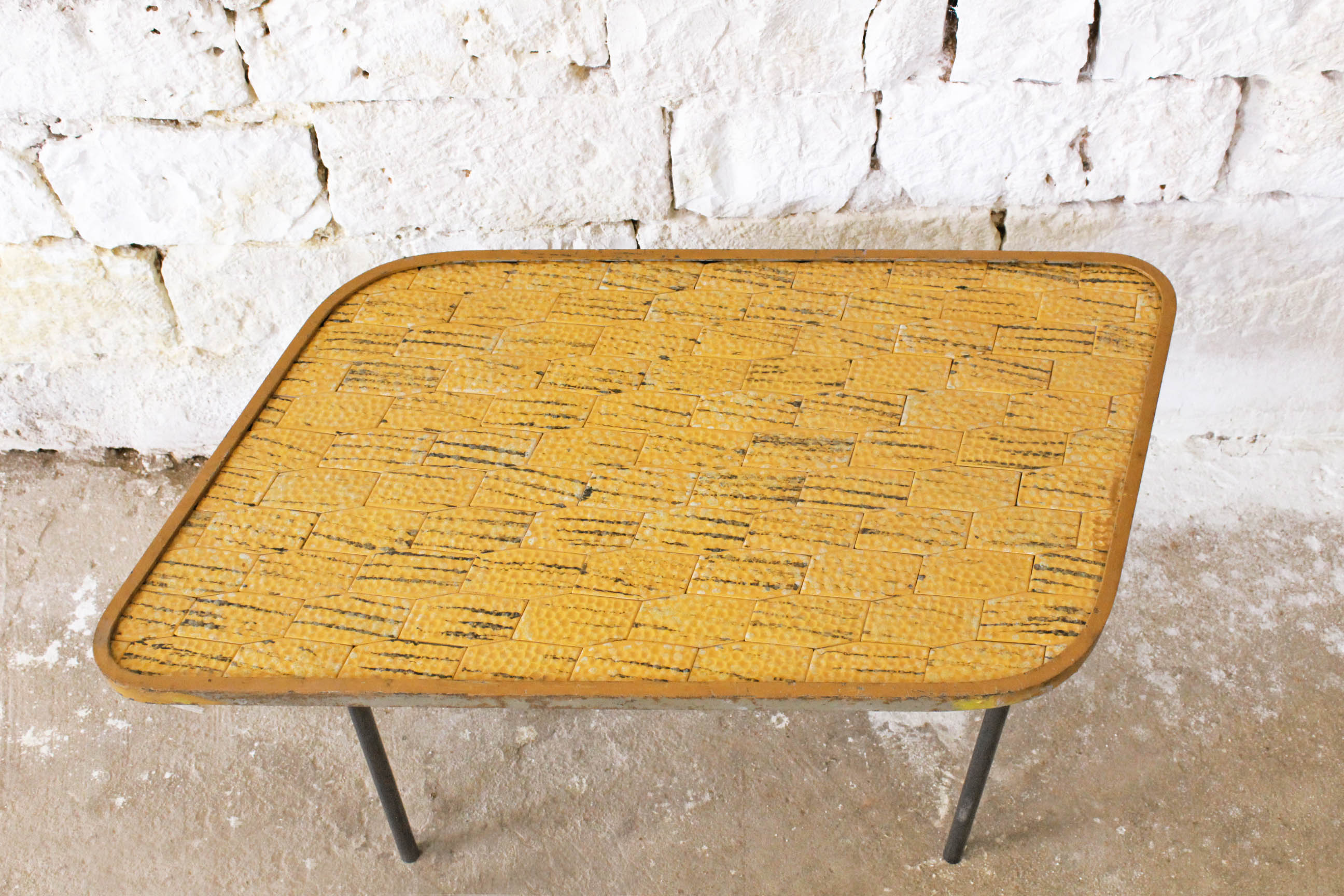 1950s vintage yellow coffee table