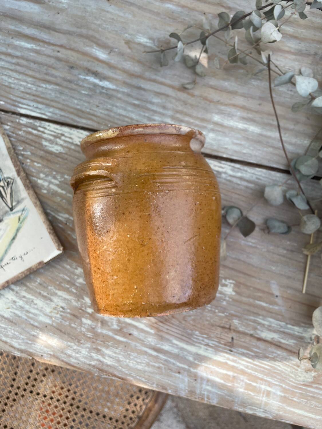 Stoneware pot