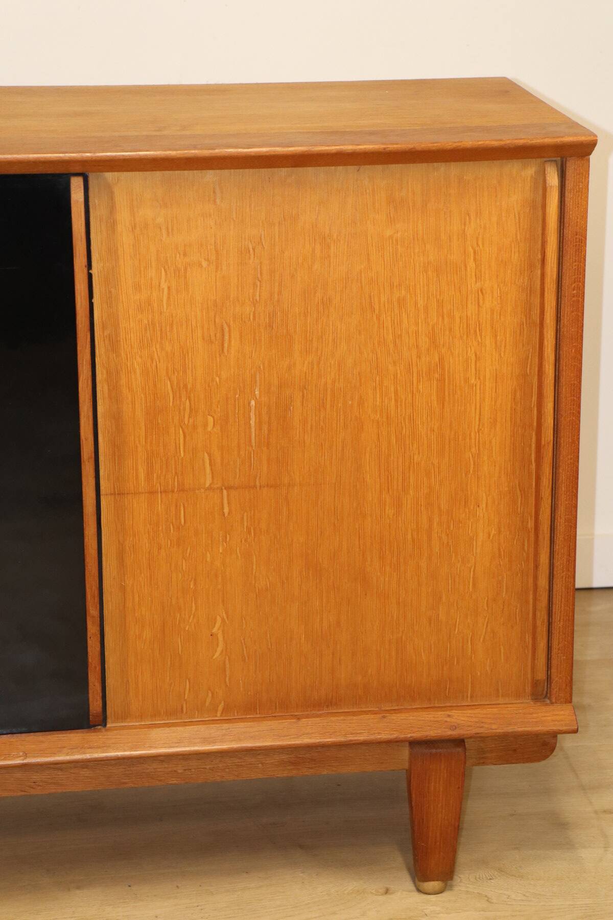 Vintage side table with sliding doors, 1960