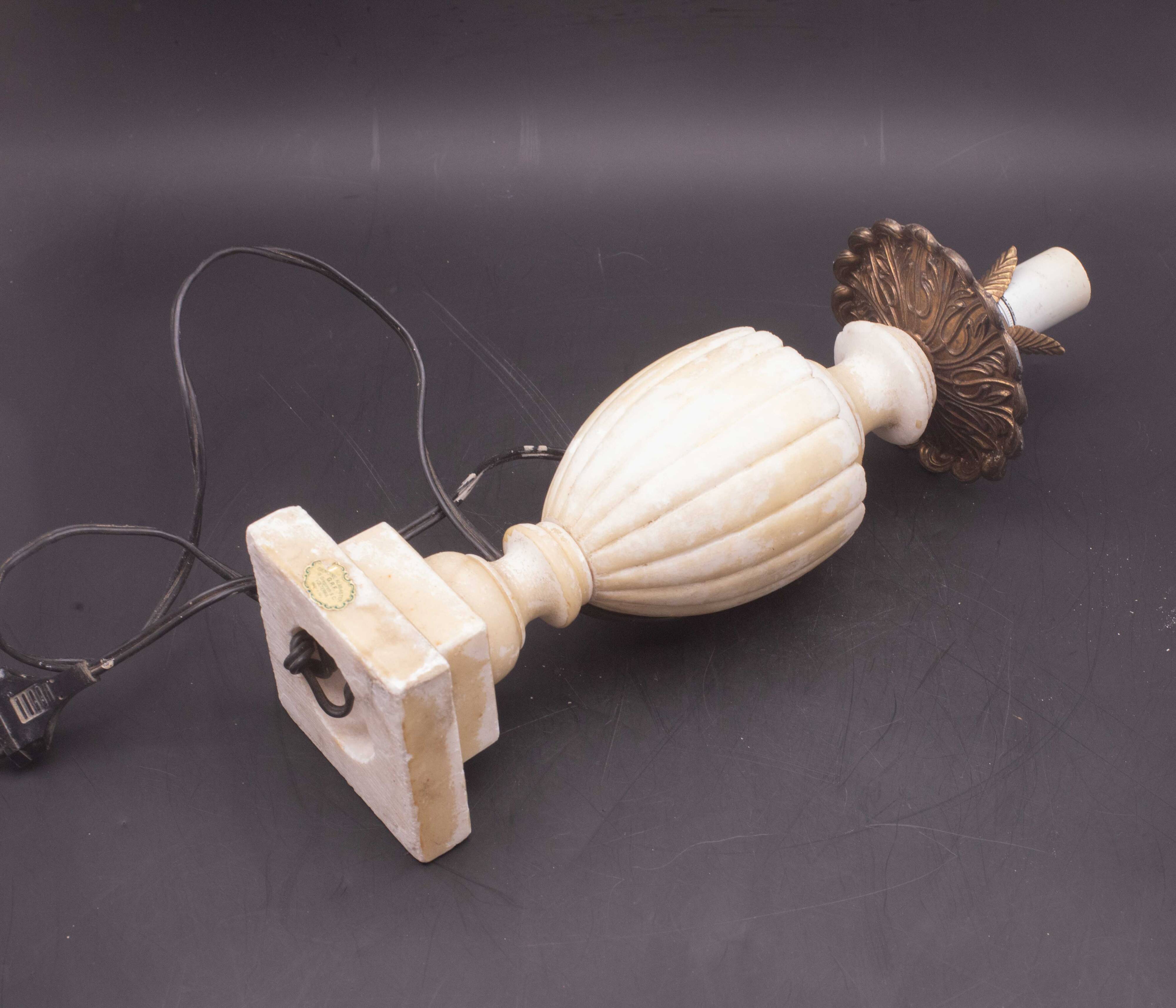 Set of 2 Vintage Neoclassica Alabster Table Lamp by Gregoretti & co.