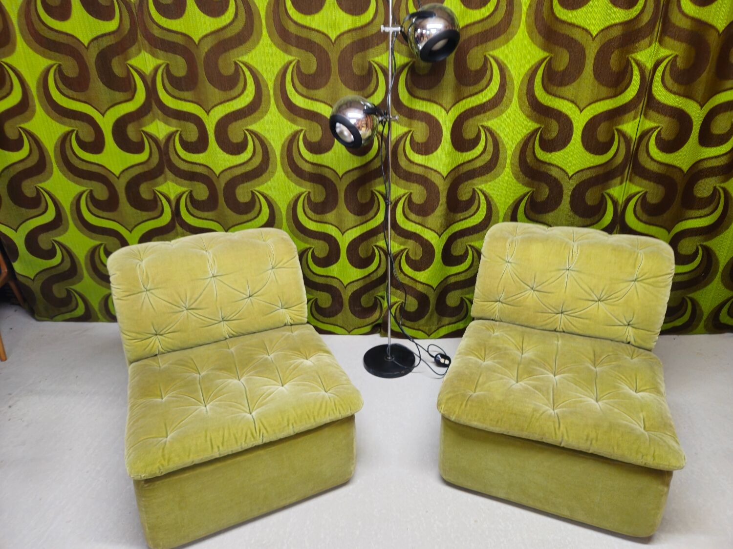 "1970s design armchair pair"