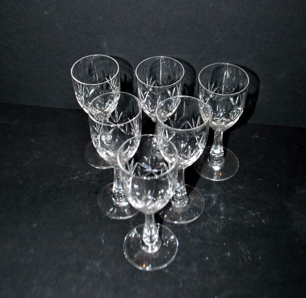 Saint-Louis lot de 6 verres à pied en cristal taillé palmettes 1900 H11.5
