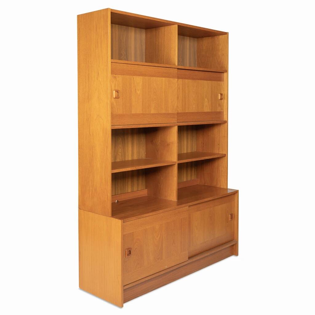 Woodem shelf system Domino