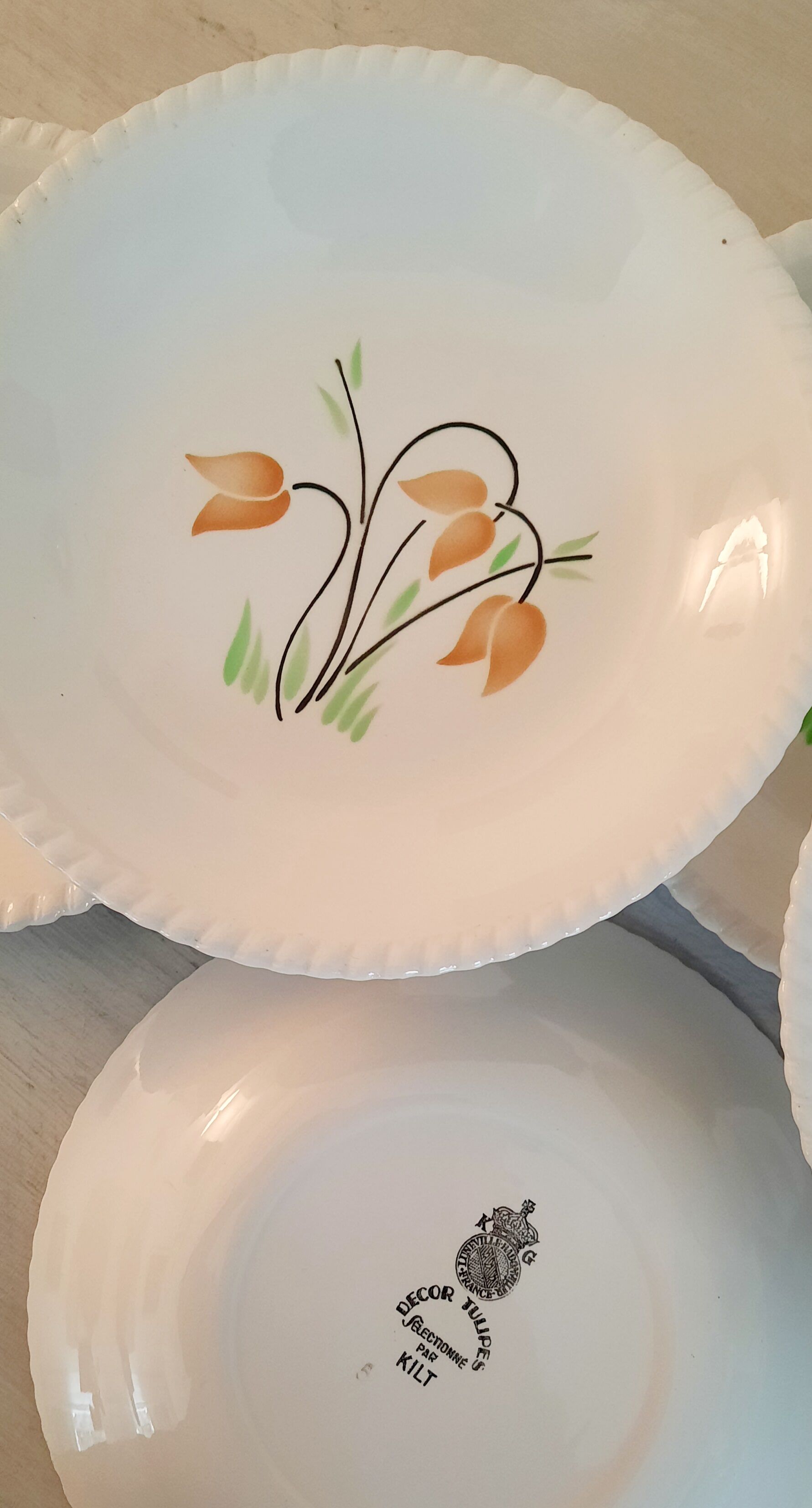 Assiettes creuses en faïence Lunéville Badonviller k & g décor tulipe vintage