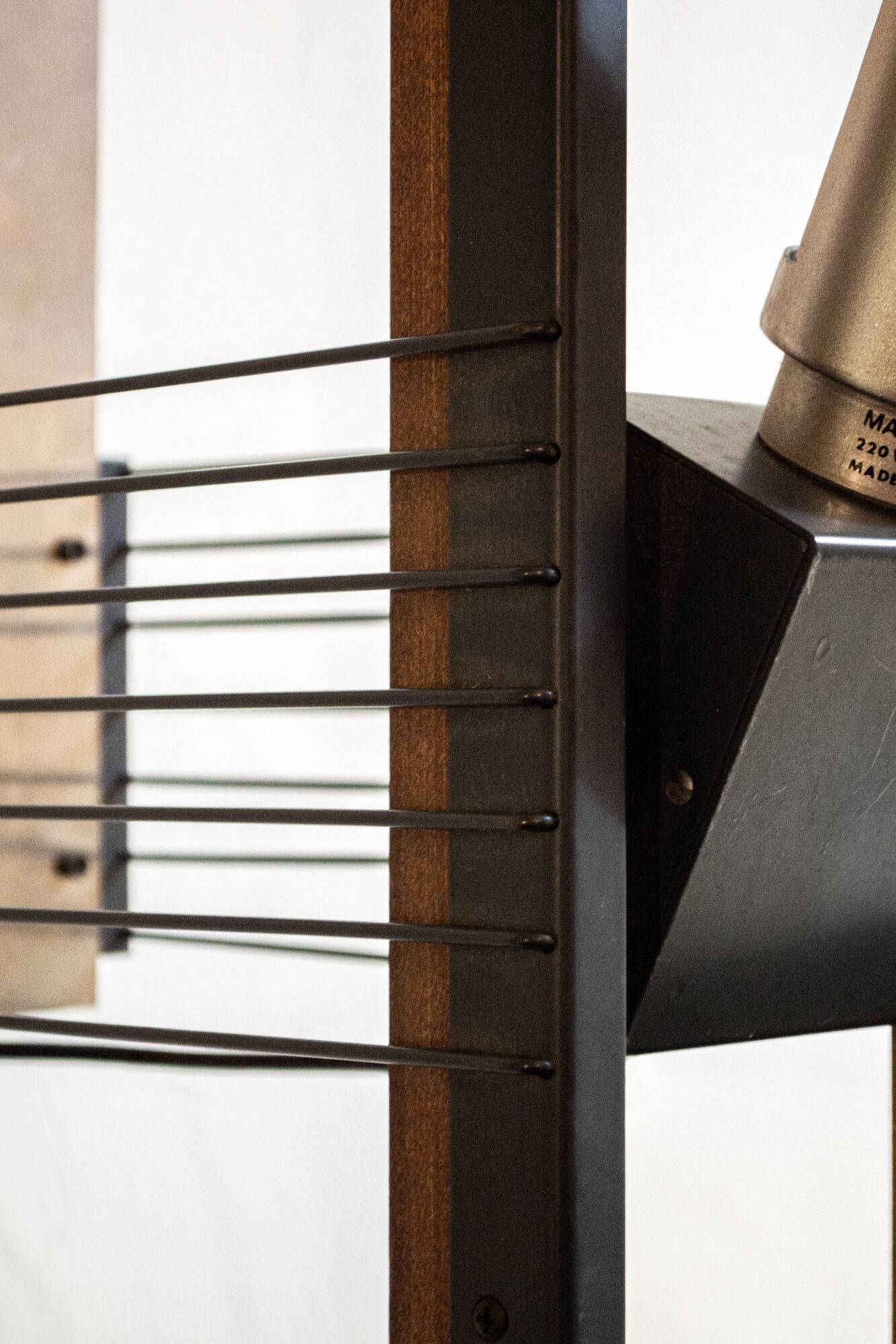 Lampada da parete Marx by  Richard Neutra for Martinelli Luce Italia Anni '80