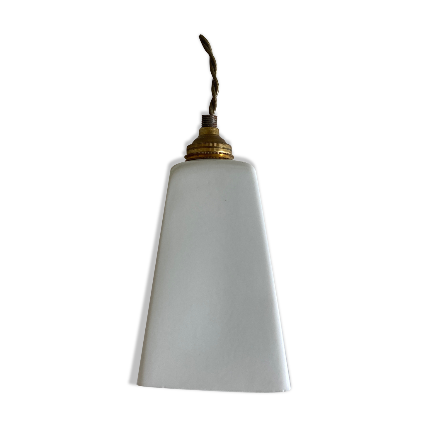 Suspension de salle de bain art déco  moderniste en opaline
