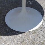 Table Tulip by& Eero Saarinen marble Calacatta, Knoll