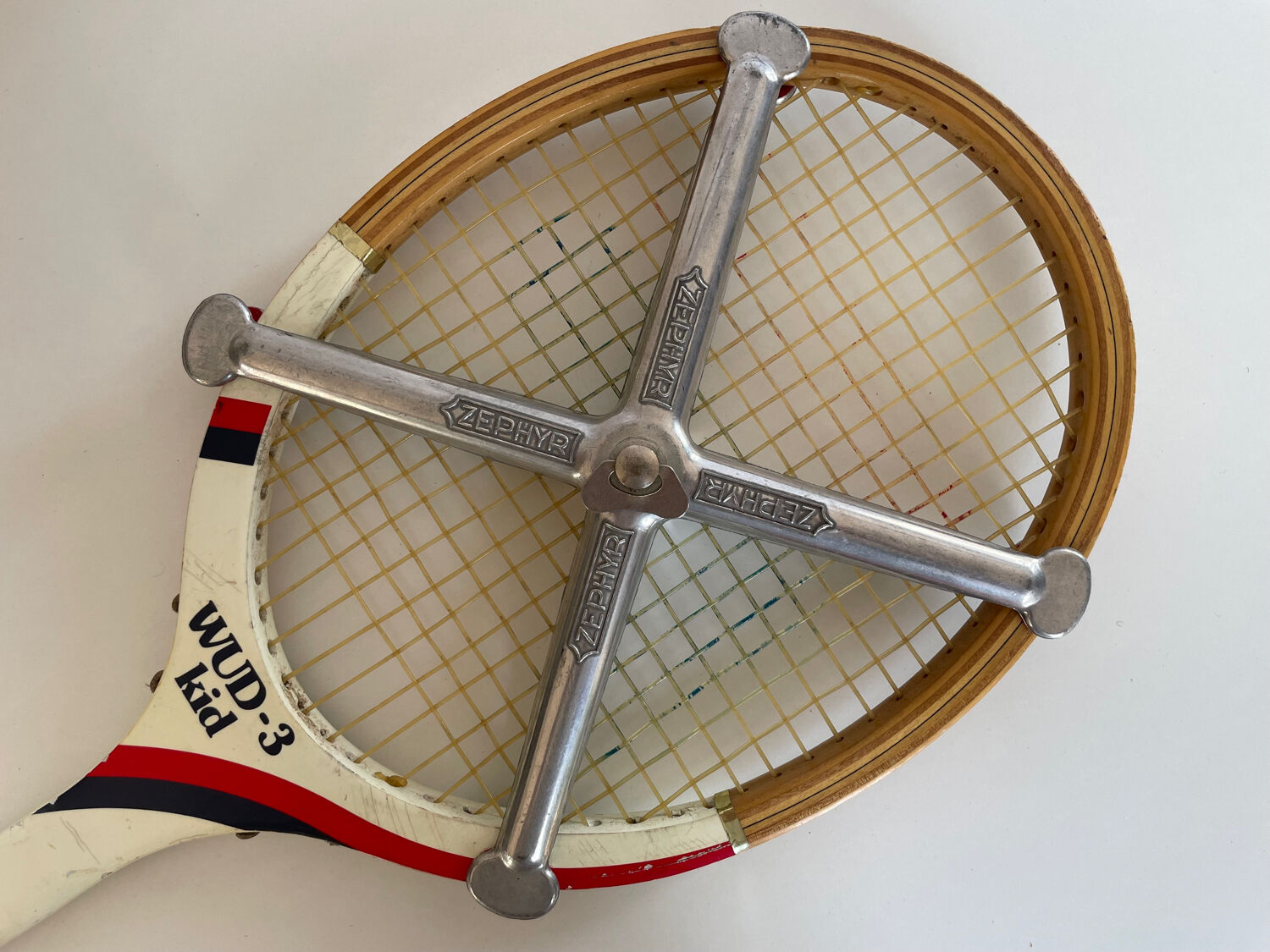Fila tennis racket