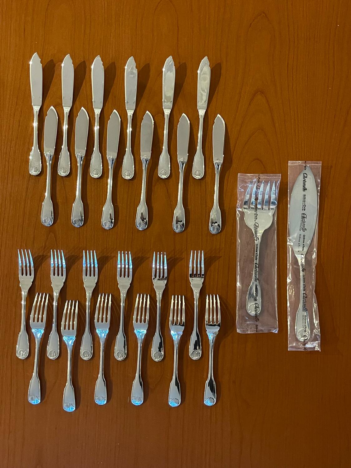 Christofle Vendome shell, fish cutlery and serving cutlery