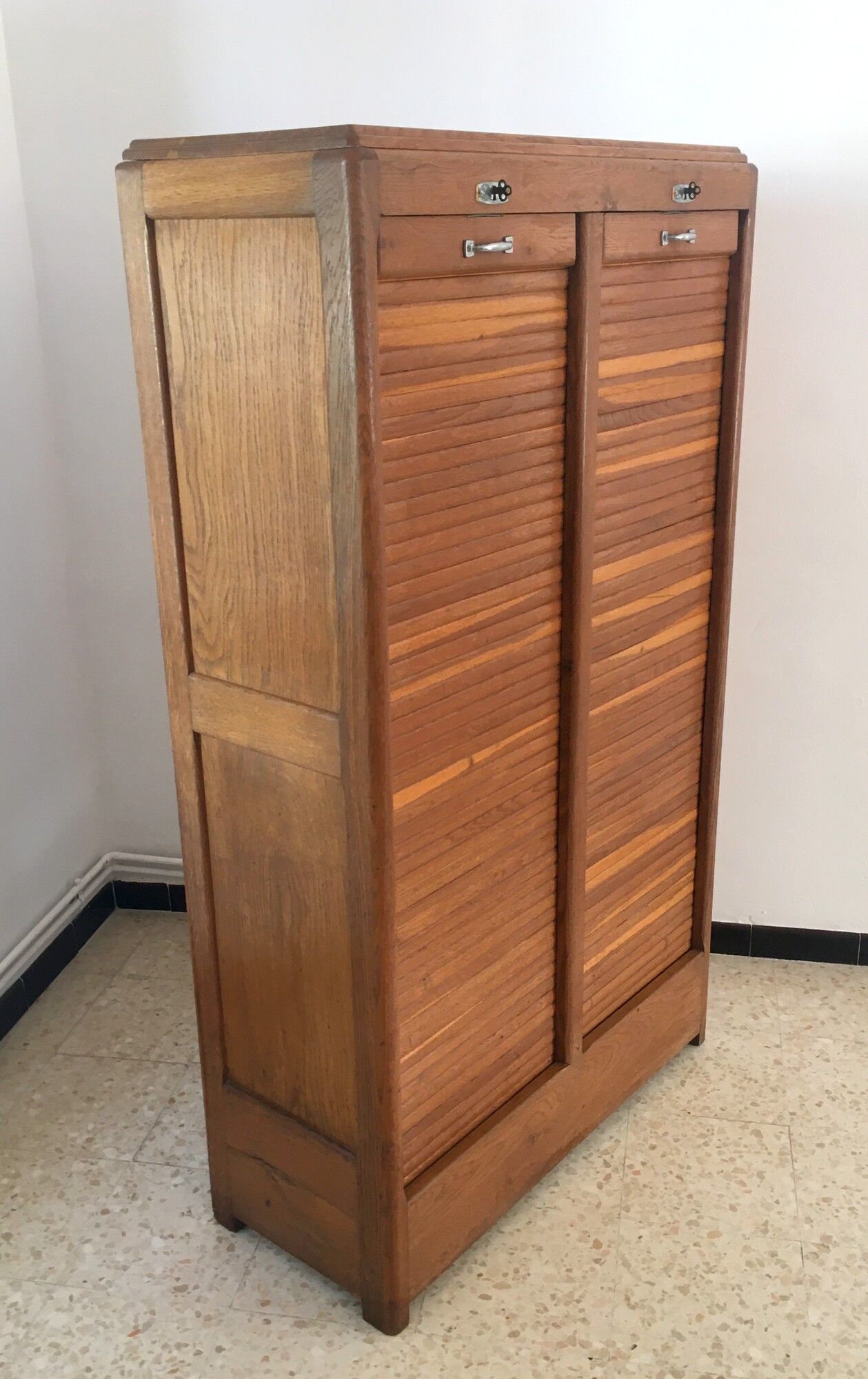 Vintage curtain binder 50s