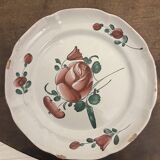 5 assiettes en faïence des Islettes, XVIIIᵉ siècle