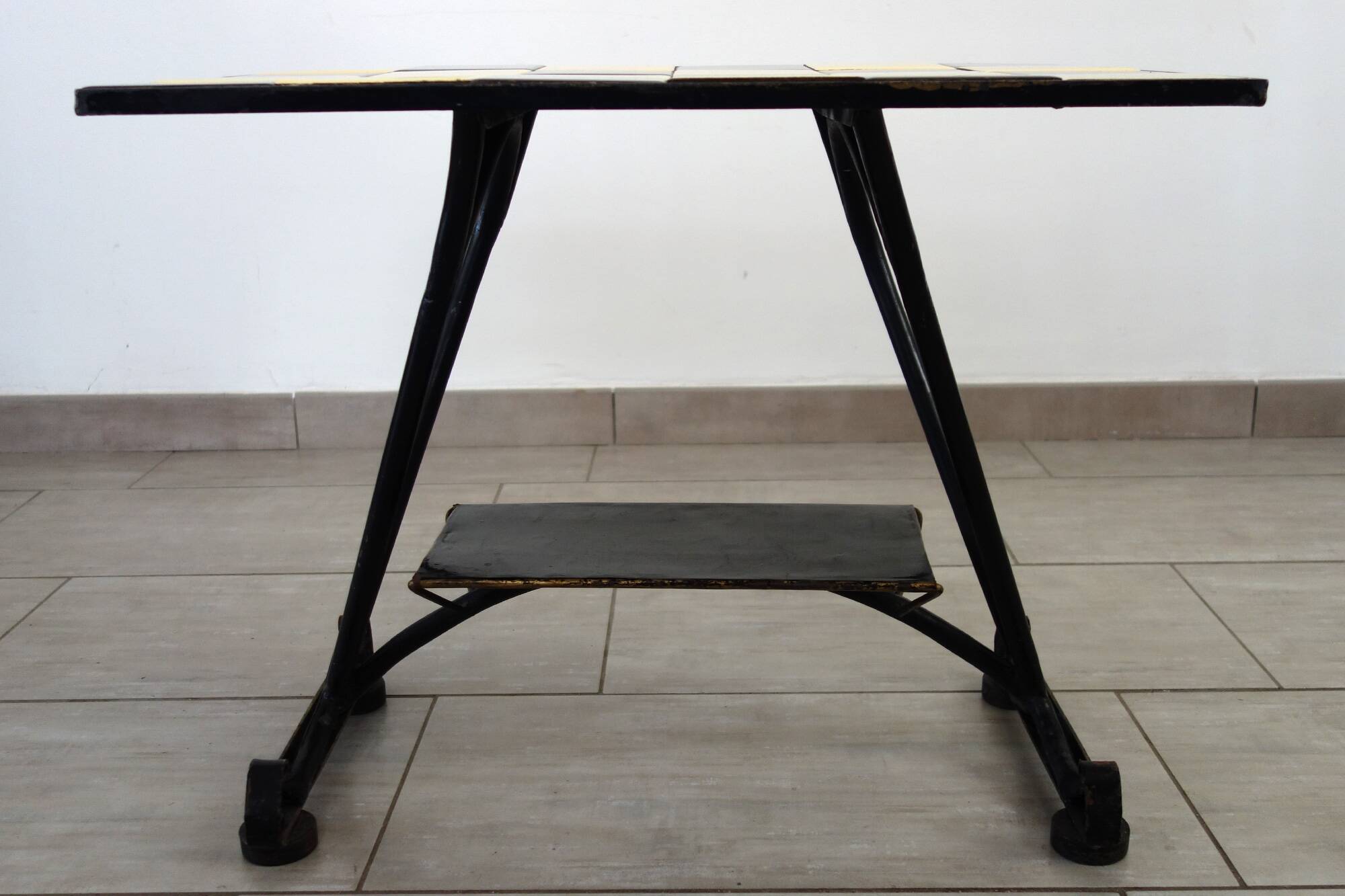 Vintage metal and ceramic side table from the 1950s/60s