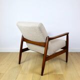 Fauteuil GFM-64, design d'Edmund Homa des années 70, bouclé beige - 2 pièces disponibles