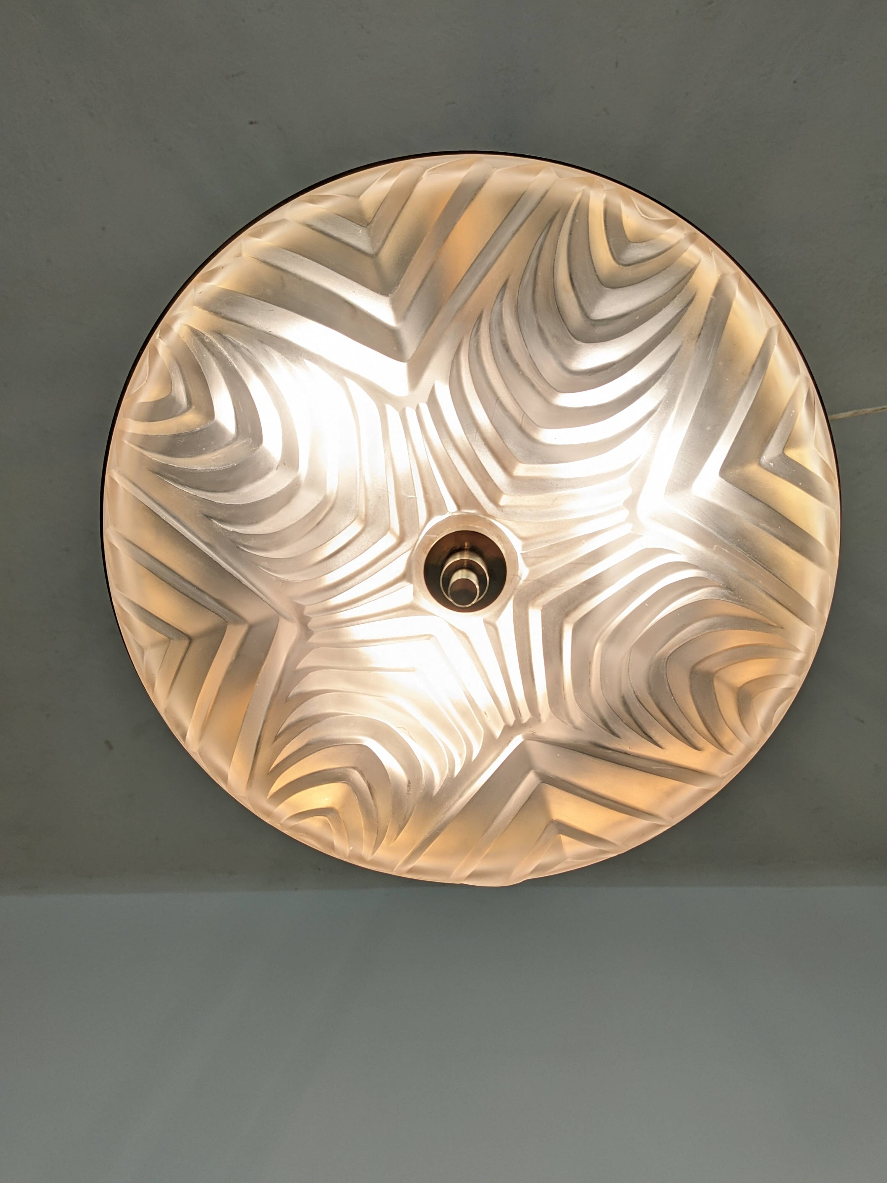 Lustre vasque de style Art déco en verre et laiton