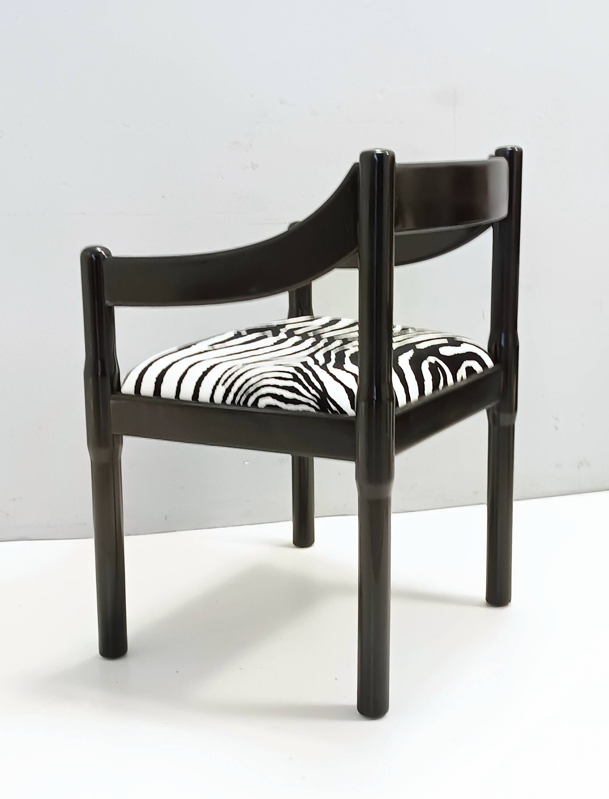 'Carimate' Black Walnut and Velvet Chair by Vico Magistretti for Cassina, 1