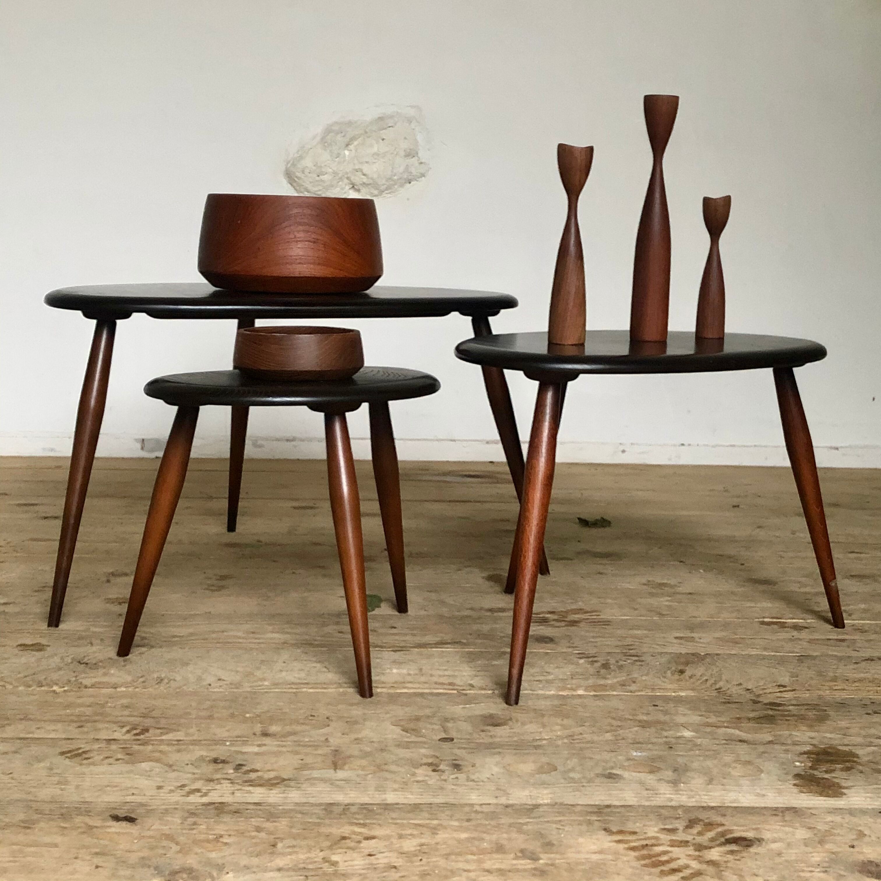 Lucian Ercolani pull out tables