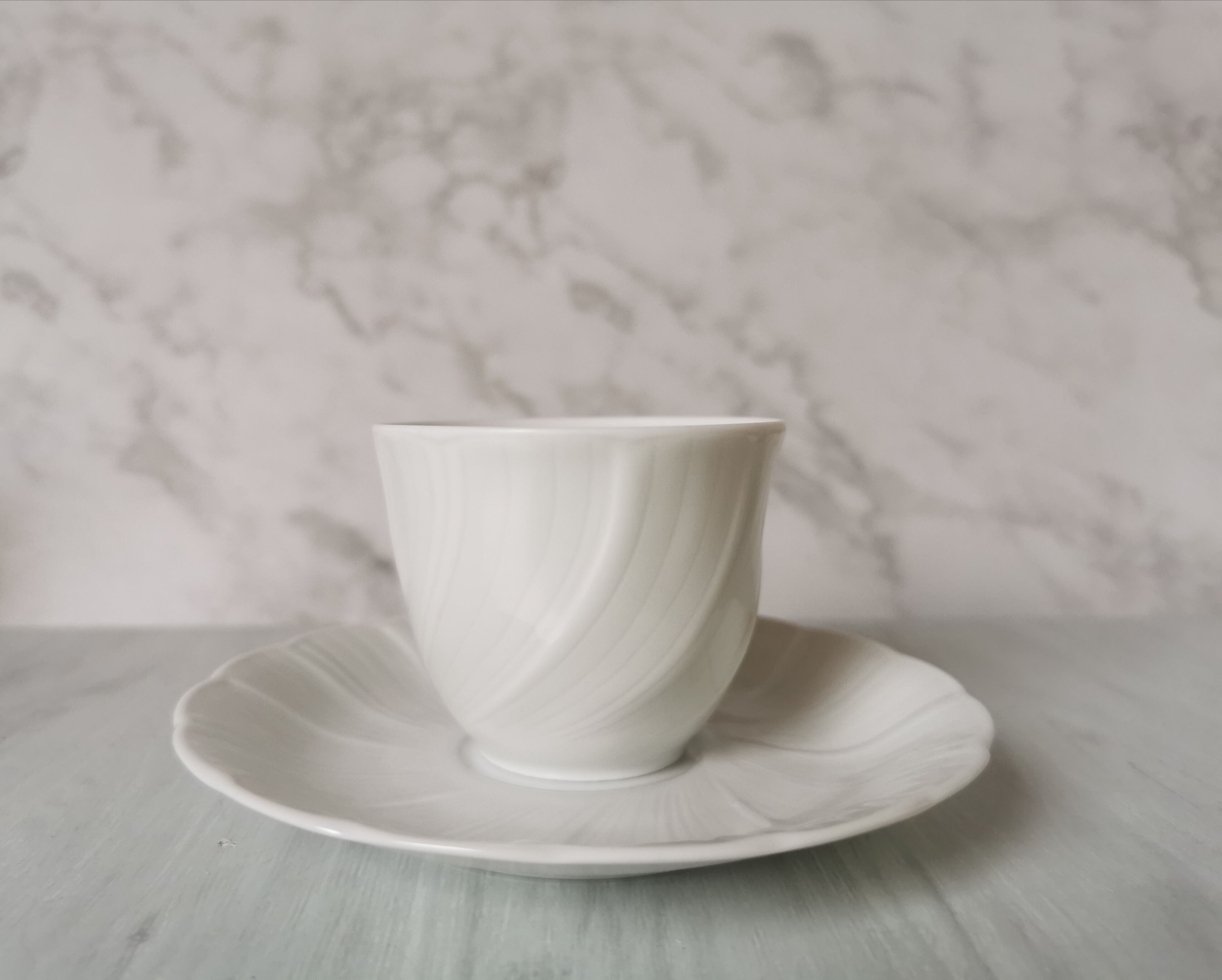 Porcelain cups and saucers Limoges Bernardaud
