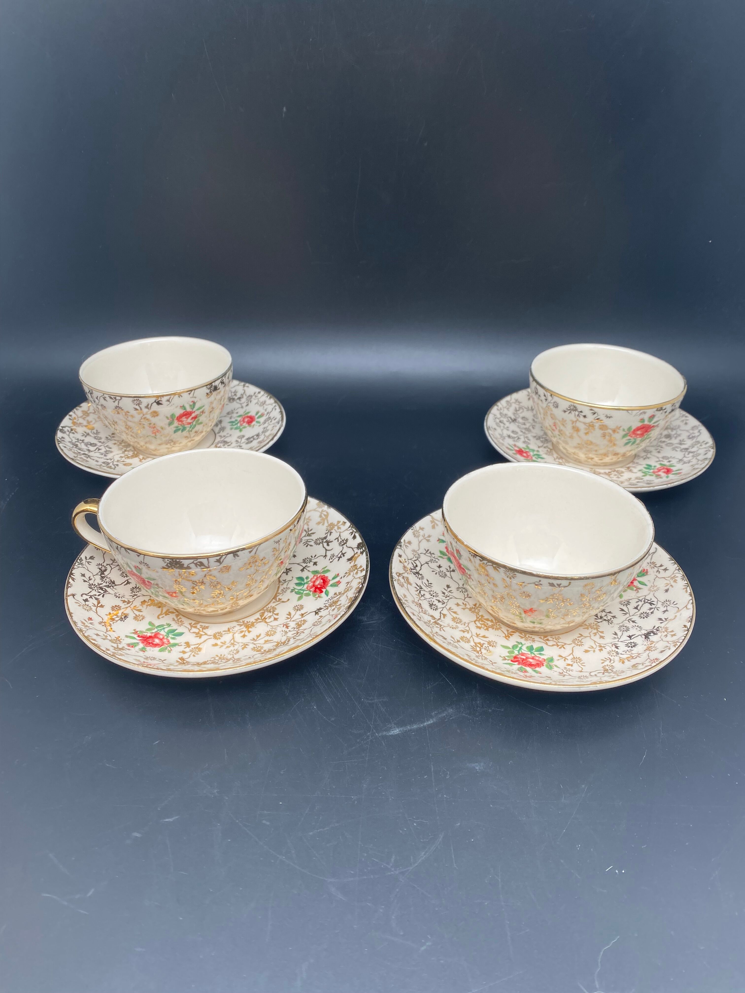Villeroy & Boch porcelain tea set roses and gilding