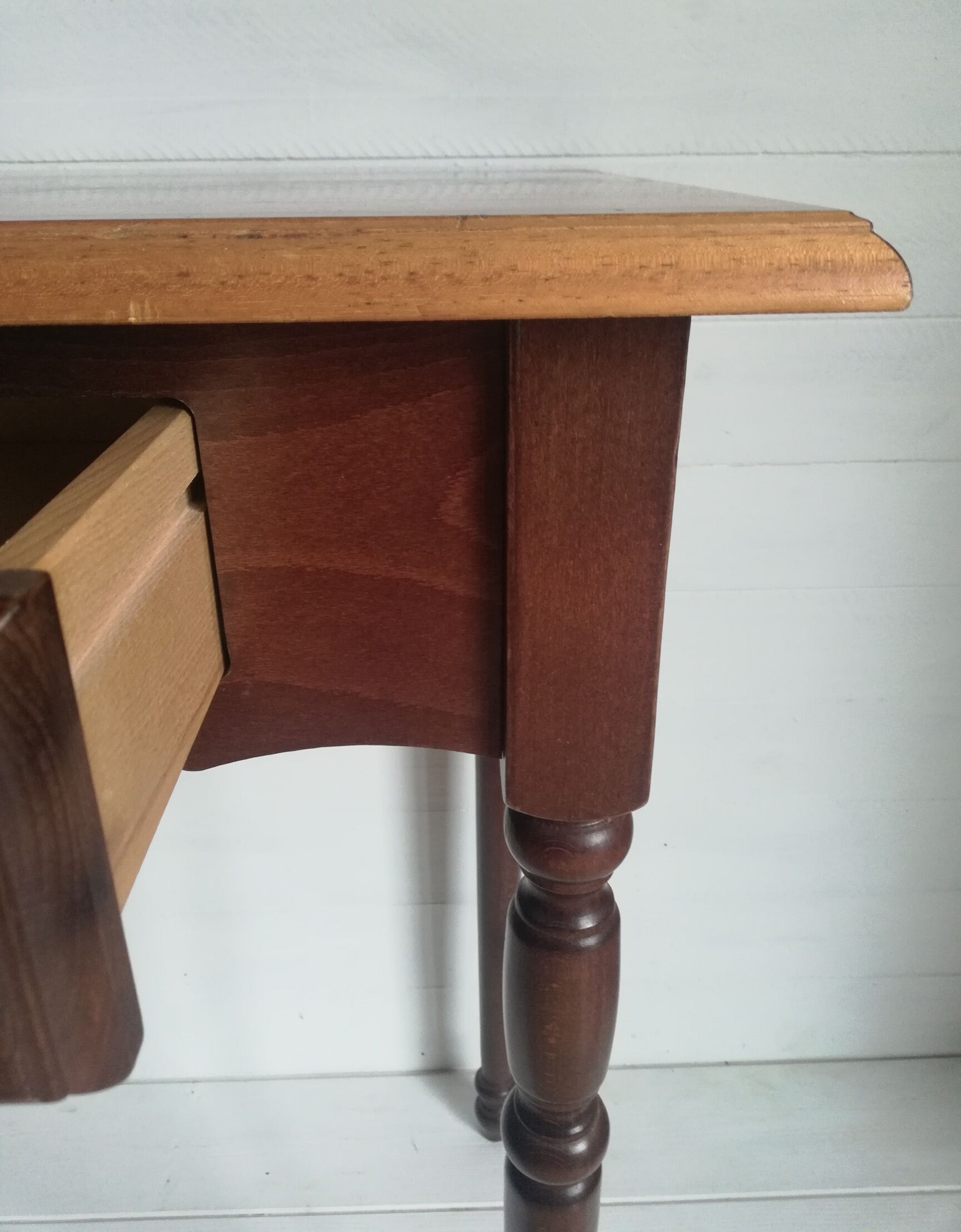 Desk, console