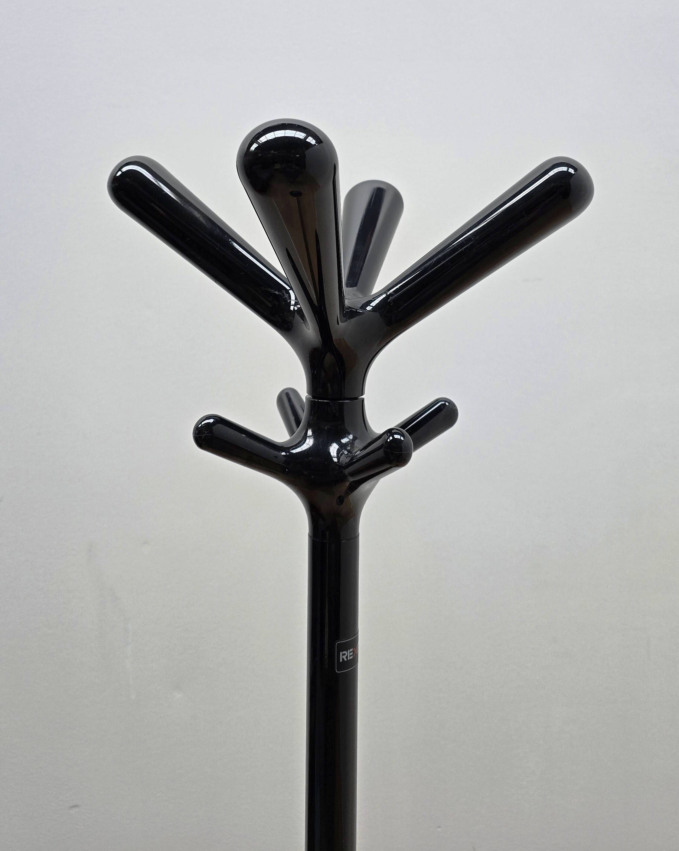 Coat rack Pop, Rexite