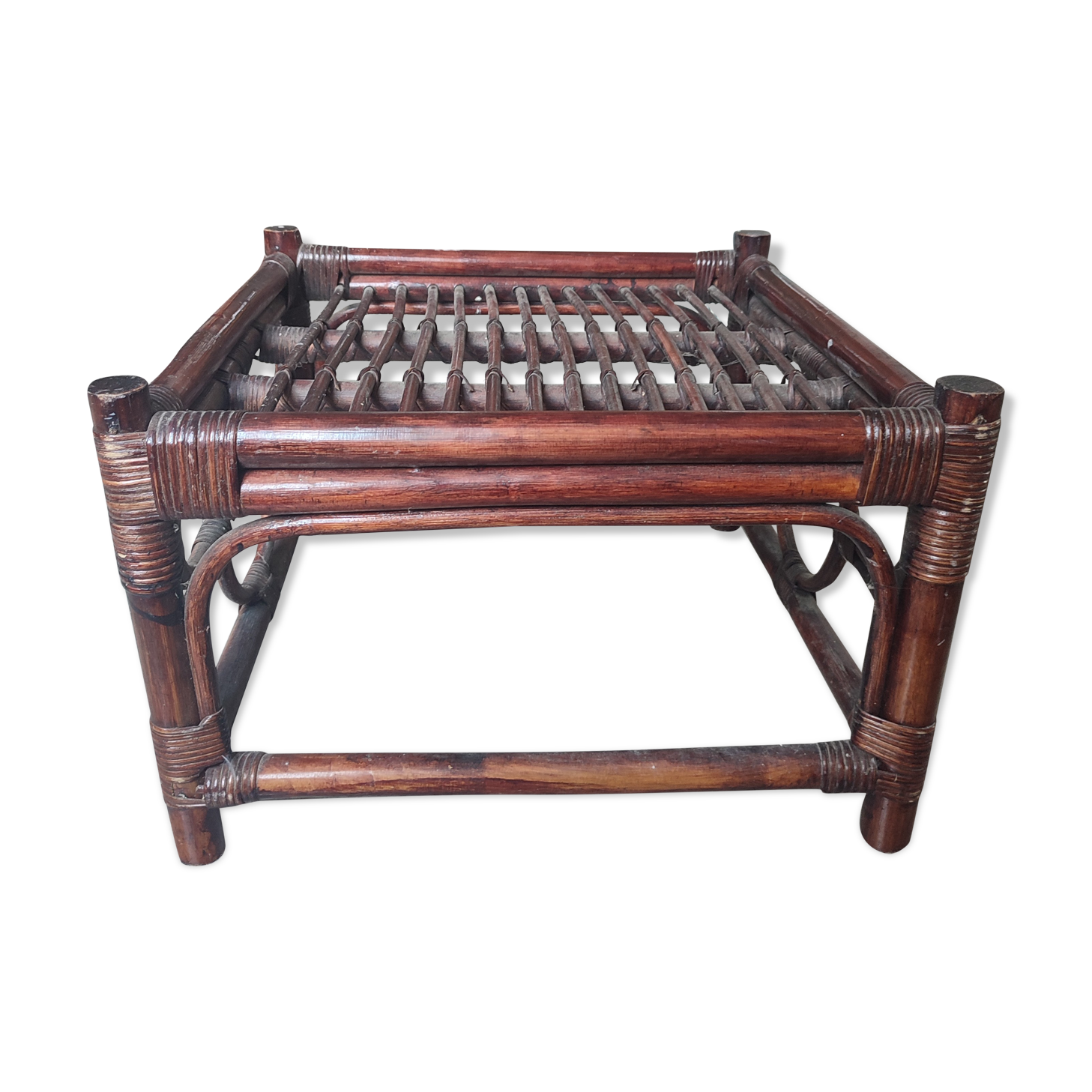 Table basse en rotin vintage