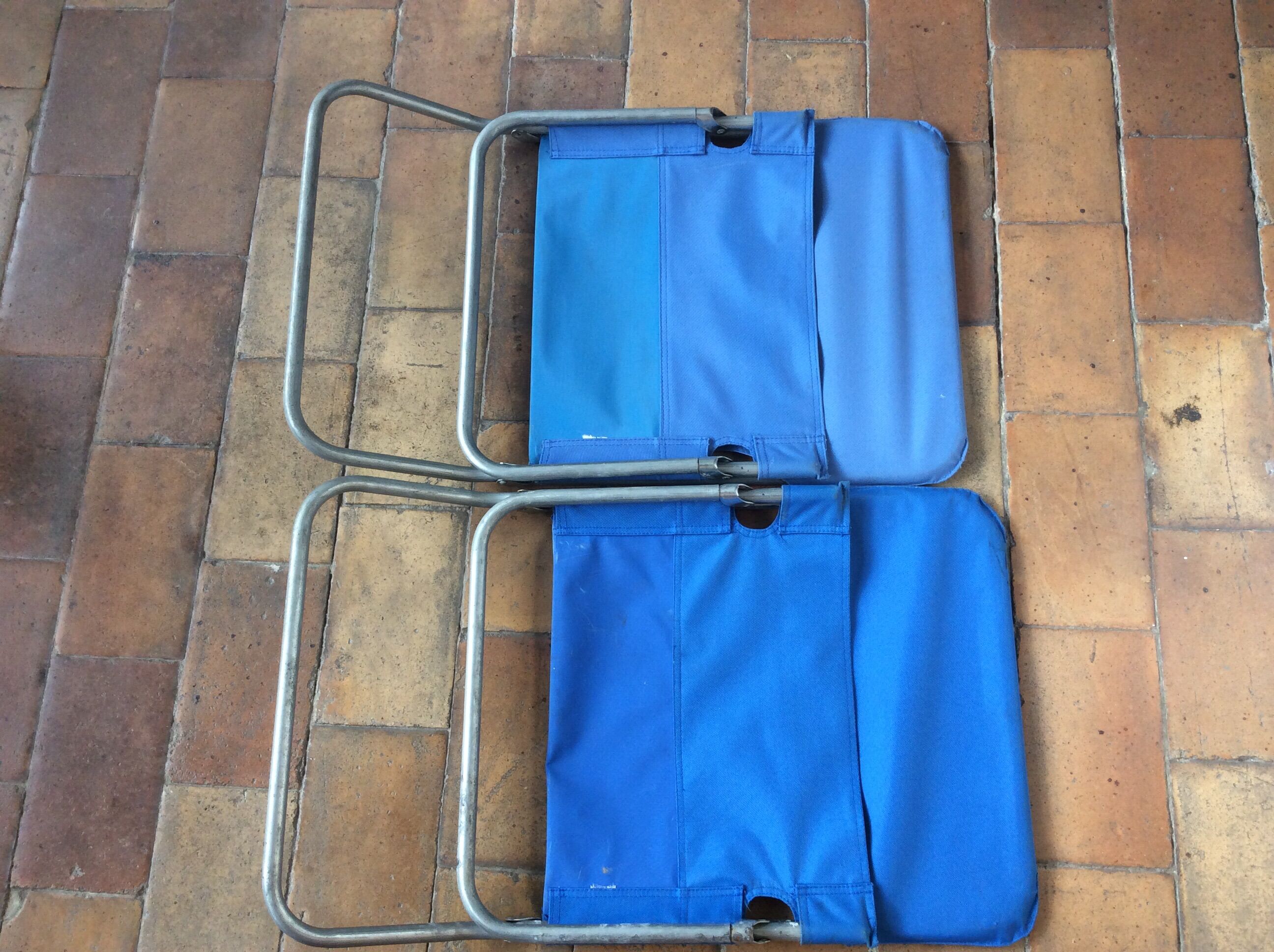 Vintage camping chair duo