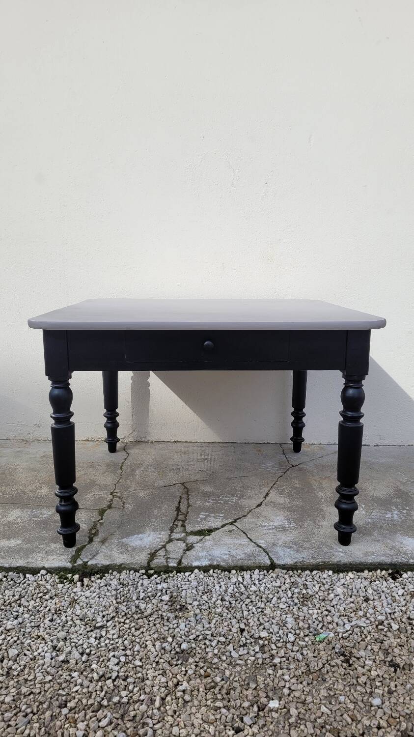 Antique patinated bistro farmhouse table, one drawer