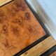 Duo de tables basses loupe d’orme vintage