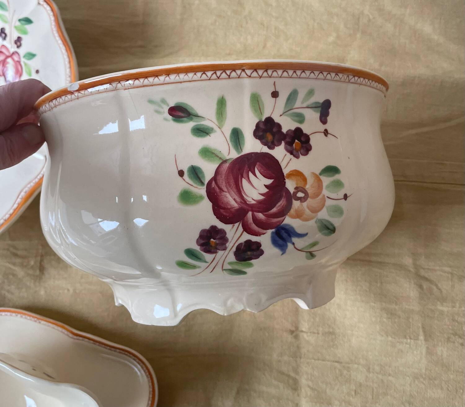 4 Serving Dishes with Painted Flowers Faïencerie de Longchamp Monaco 1960s