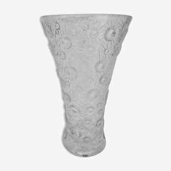 Vase 1960 with stylized flowers.