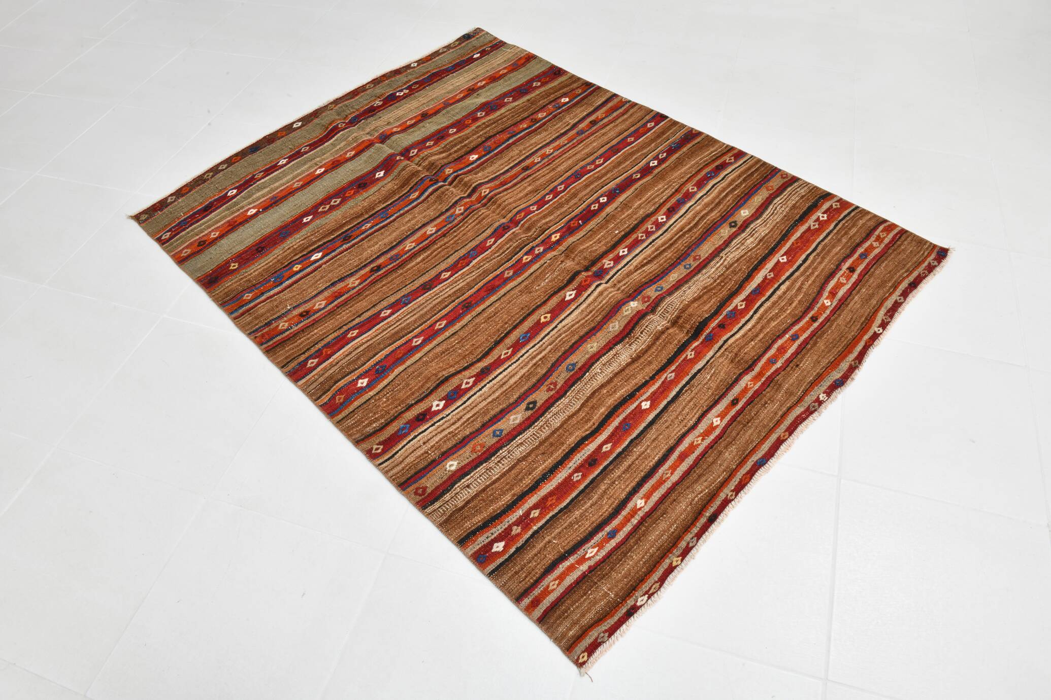 Red & Brown Pinstriped Style Vintage Kilim Rug, 142x182Cm