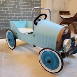 Baghera pedal car