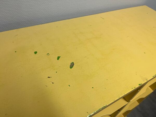 Ancien meuble de métier / casier bois / meuble de tri / comptoir