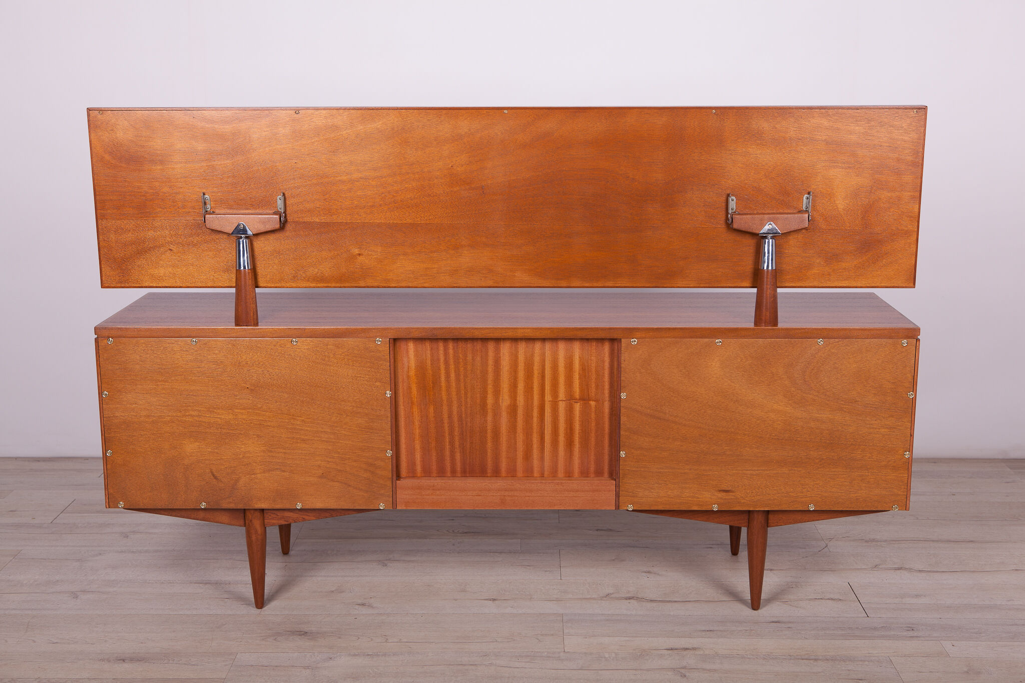 Dressing table from White & Newton, 1960s