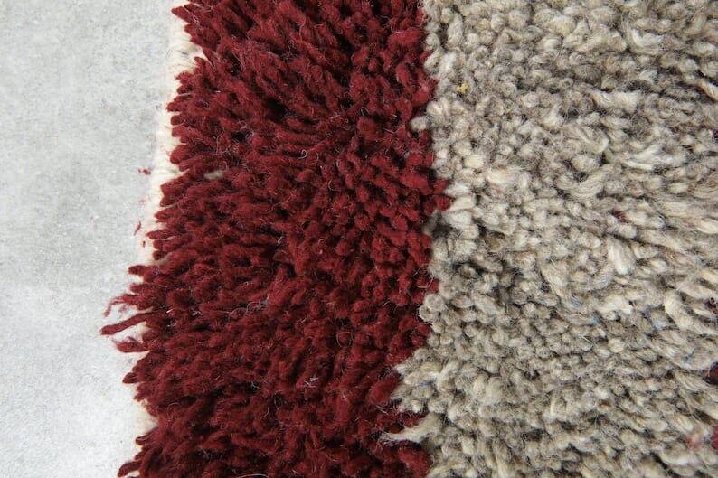 Handmade traditional Berber rug from the Atlas, size 1.4/2.6 m.