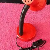 80s red metal articulated desk lamp Height: 280mm