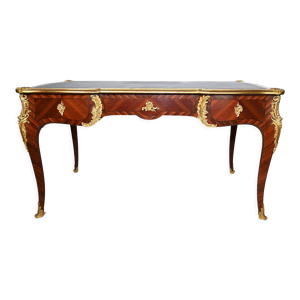 bureau plat style Louis