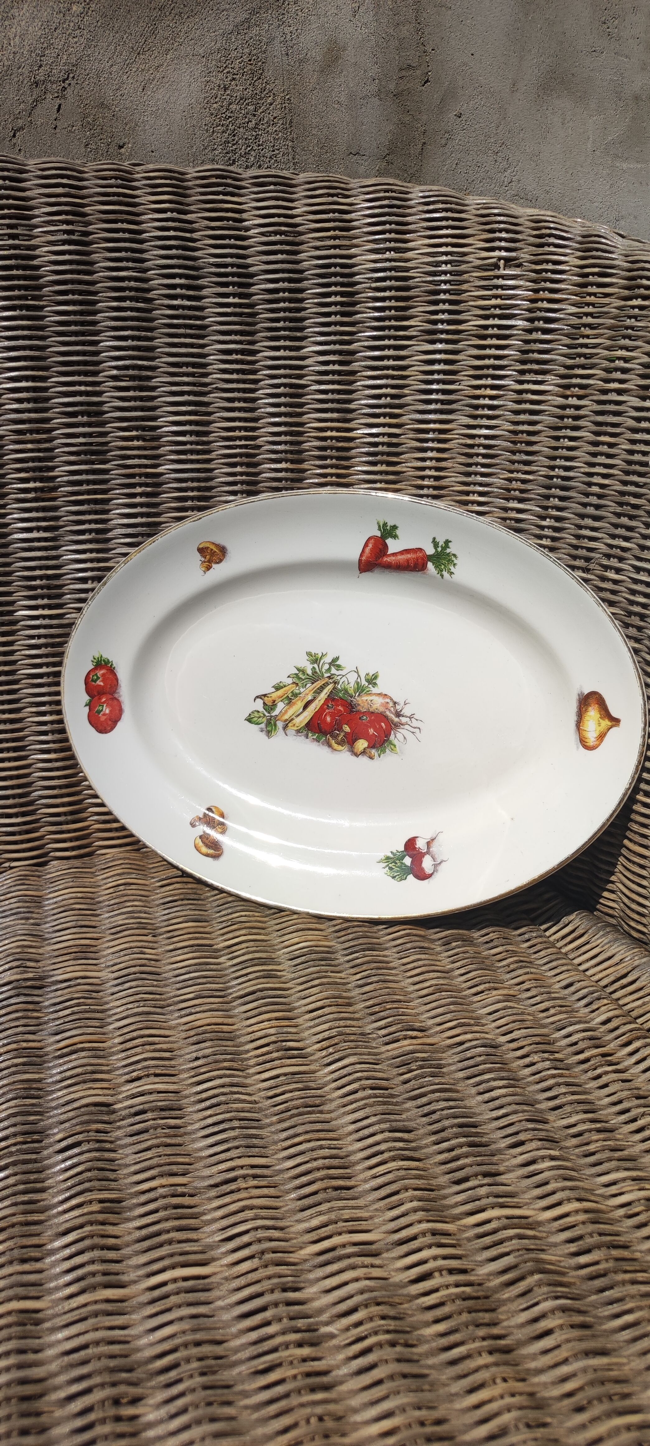 Dishes moulin des loups