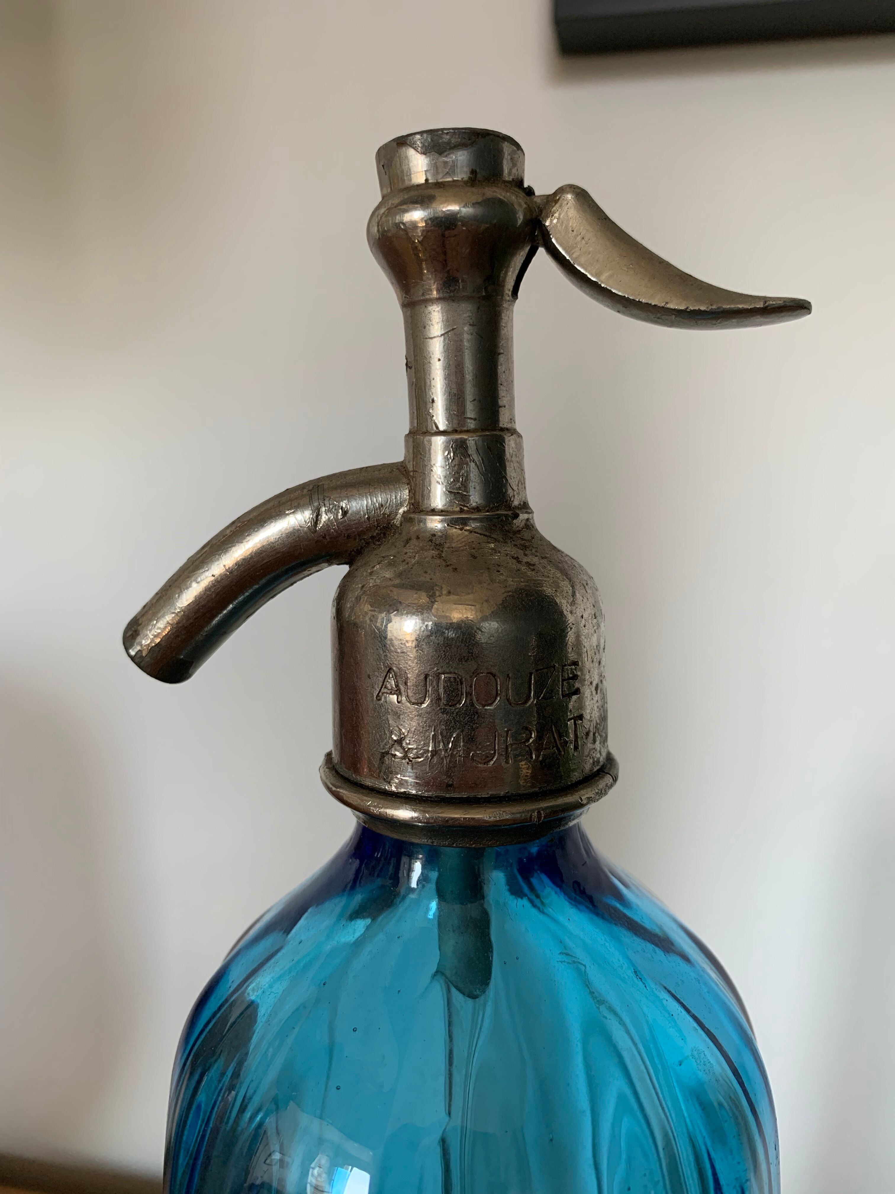 Vintage bistro siphon