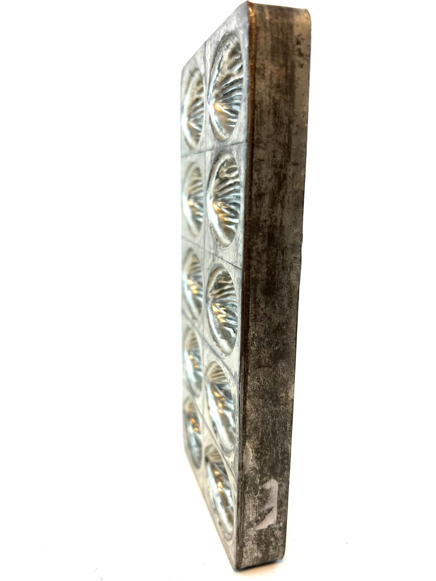 Mold walnut easter chocolatier 17x8,5cm letang fils paris 1950