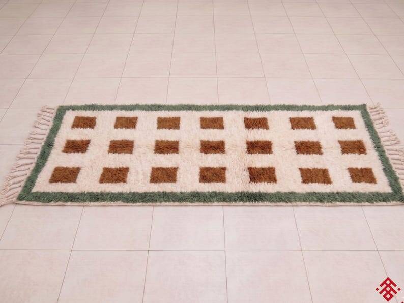 Handmade runner rug 300cm x 100cm