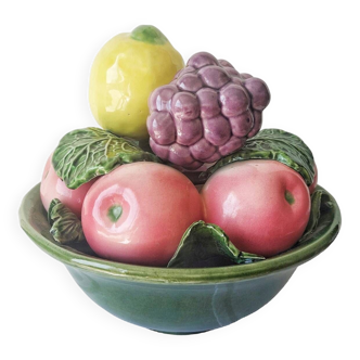 Fruit basket, ceramic, trompe l'oeil. slip